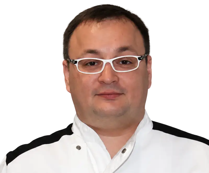 Олег Сенюков